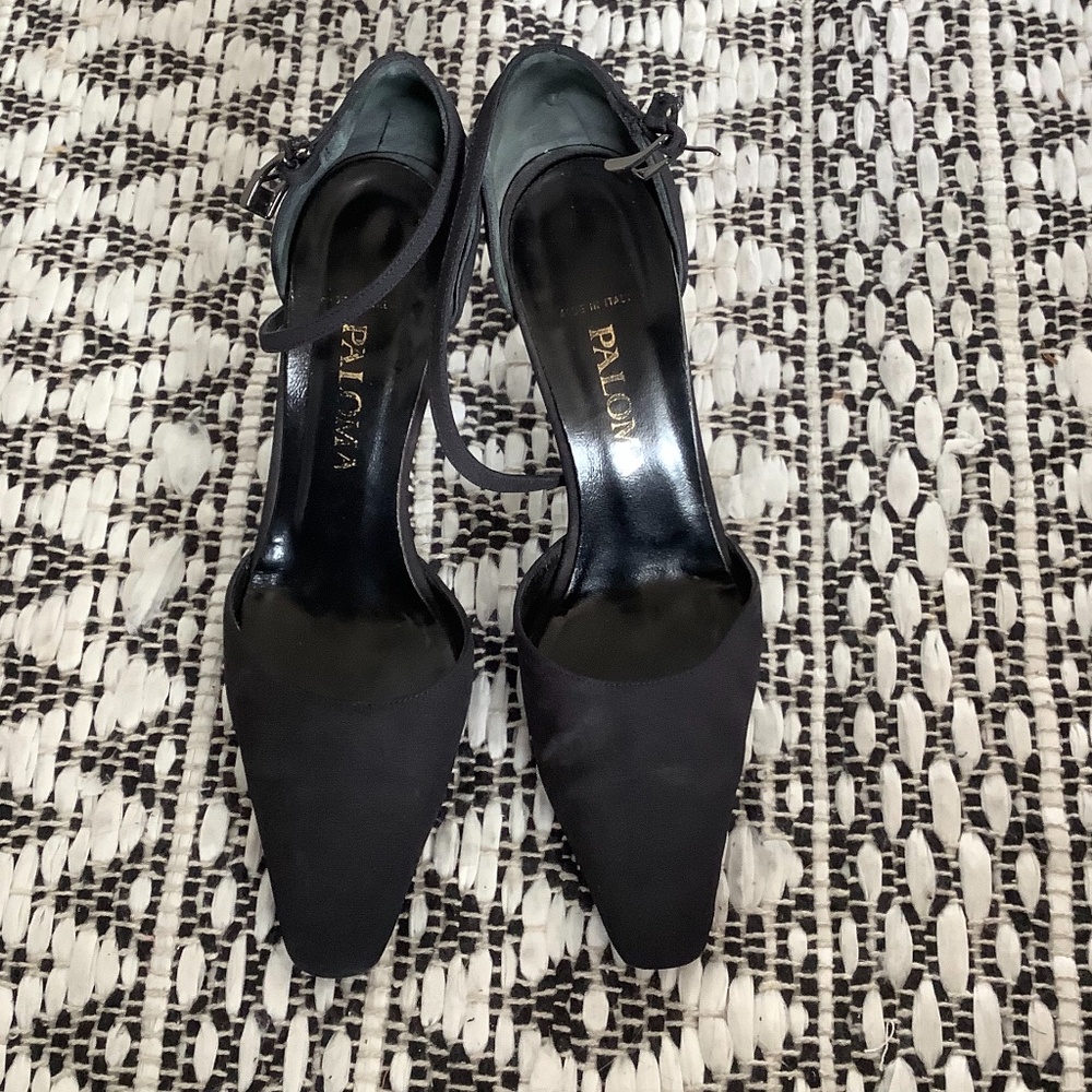 Paloma Black Heels